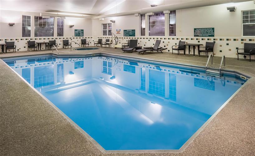 Best Western Plus Riverfront Hotel & Suites: 