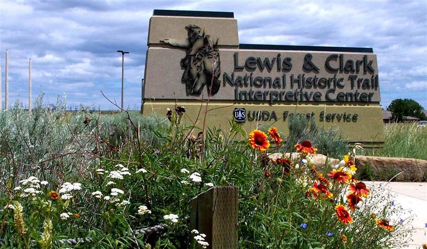 Lewis and Clark Interpretive Center: Wildflowers