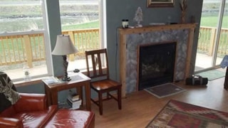 Best Place on the Missouri River: living room