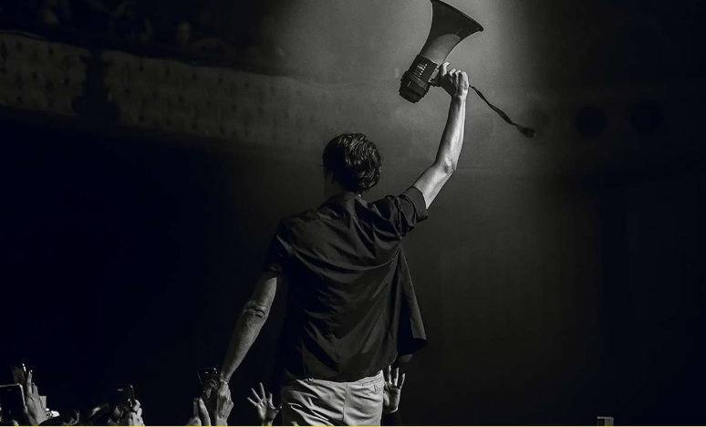 IDKHOW with Phantom Planet