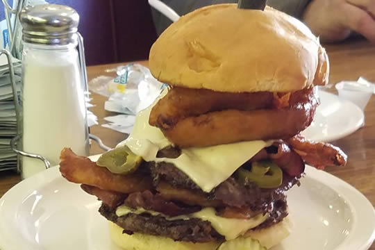 Malta: Lunch at the Hitchin Post Café