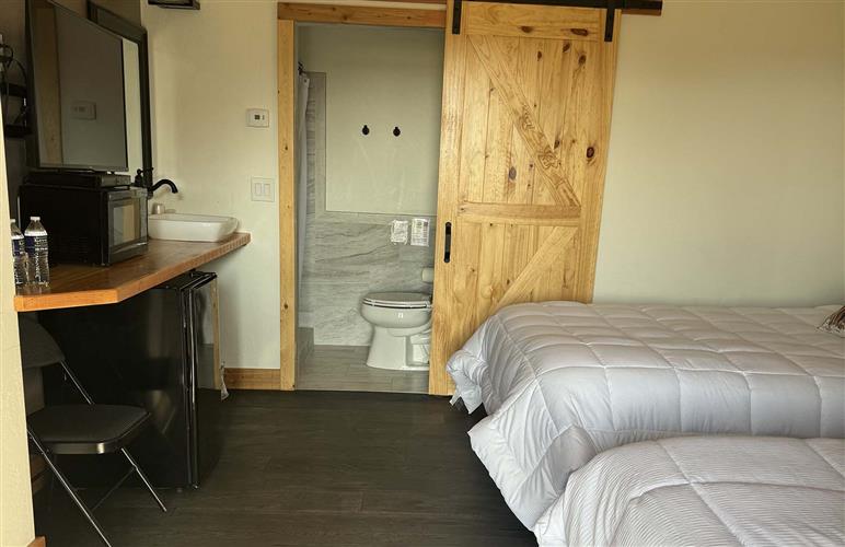 Augusta, MT Motel & RV Park: 