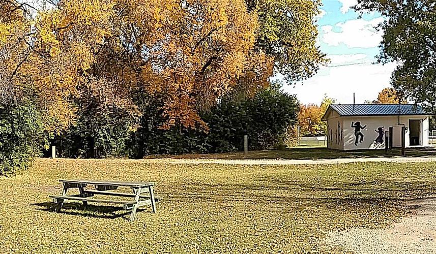 Choteau City Park & Campground: 
