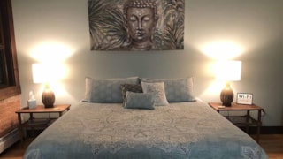 12th & Front Suites: 