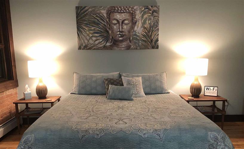 12th & Front Suites: 