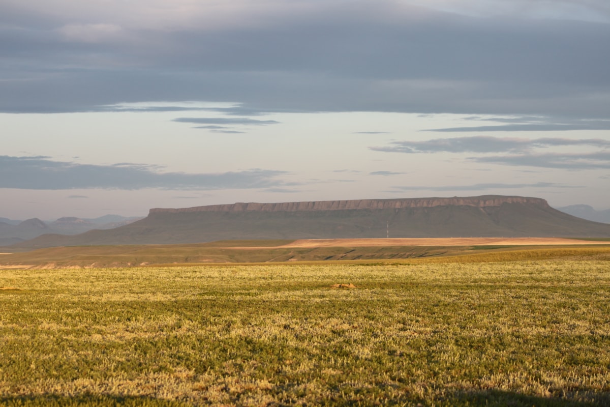 10 Hidden Experiences: Buffalo Jump