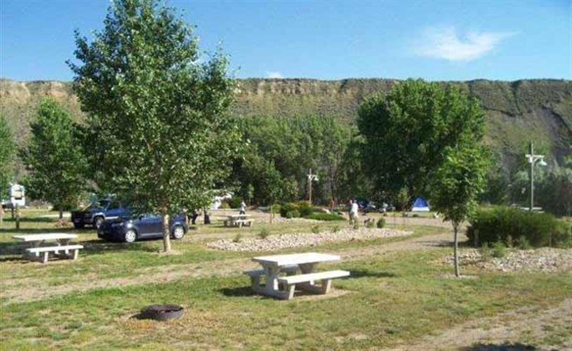 Canoe Launch Campground: campground