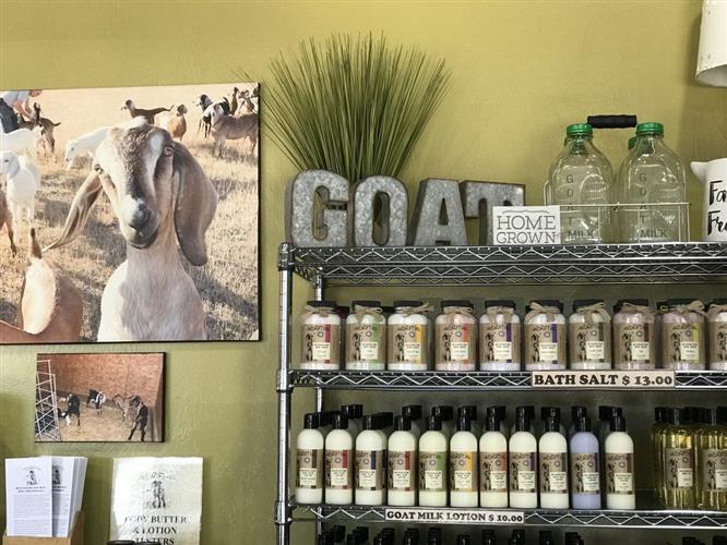 Windrift Hill: Windrift Hill Retail Store