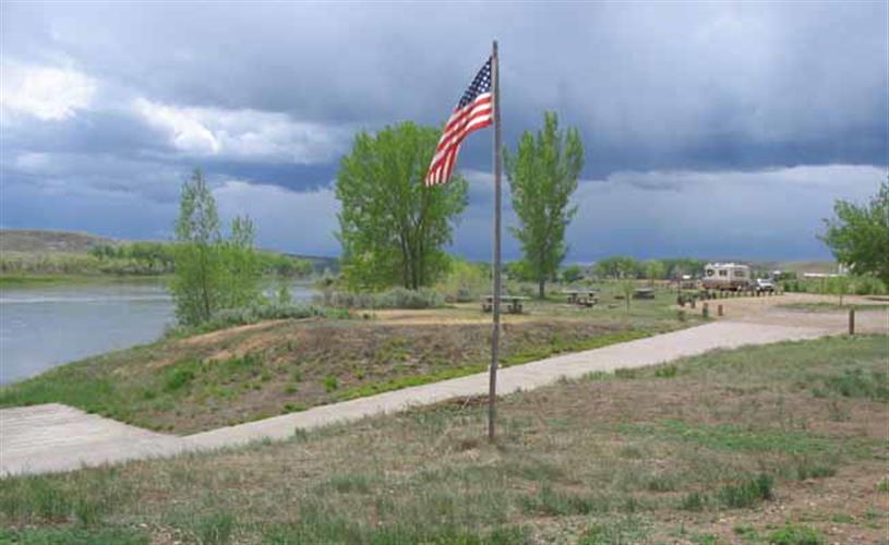 Coal Banks Landing Recreation Site: campground/picnic area