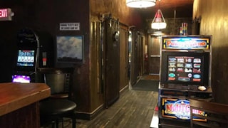 Dupuyer's Buffalo Joe's Eatery & Saloon: 