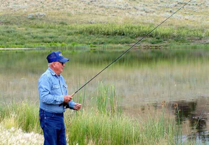 Bear Paw Hunts: fishing